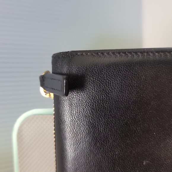 AUTHENTIC MIU MIU TRI-FOLD BLACK LEATHER LONG WALLET GOOD USED CONDITION - Picture 3 of 16